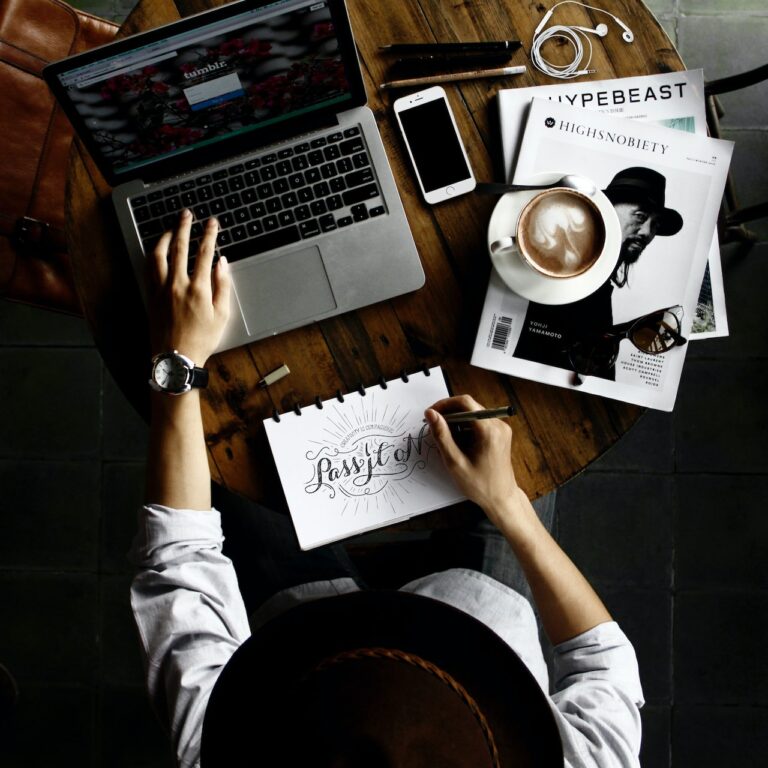 3 Secret Websites for Graphic Designers