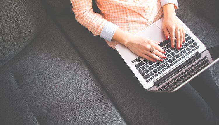 5 of the easiest online businesses to start in 2023 Blogging