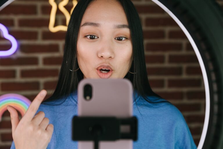 5 of the easiest online businesses to start in 2023 / Content Creation