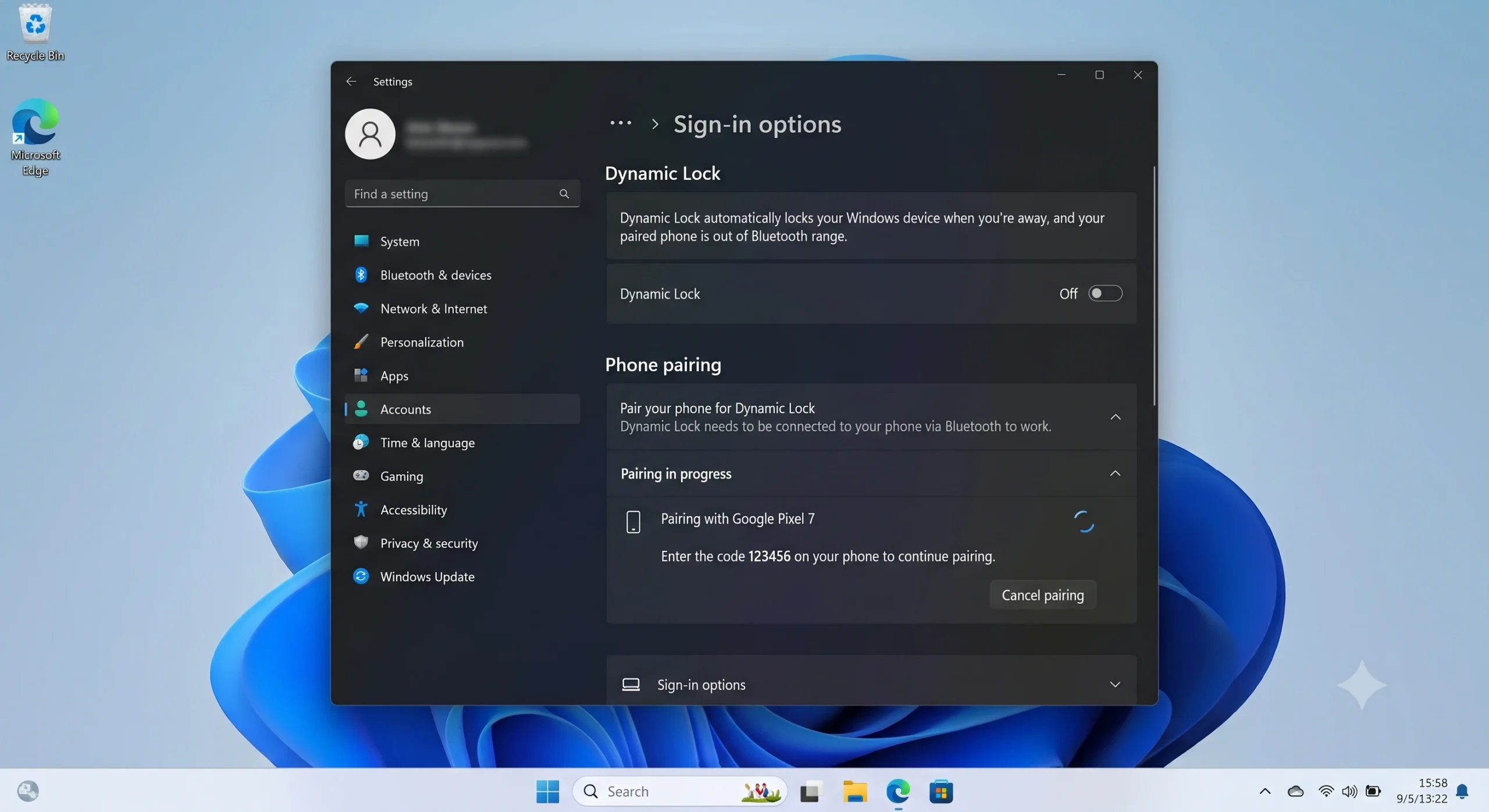 Dynamic Lock settings pairing a phone with a Windows 11 PC